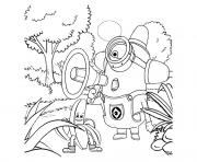 Coloriage dessin minion dans la foret