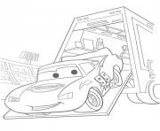 Coloriage flash mcqueen sortie de camion