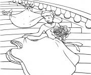 Coloriage cendrillon au bal descend les escaliers