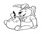 Coloriage winnie lapin decore un oeuf de paques disney