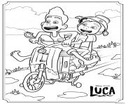 Coloriage alberto et luca sur une moto en pleine vitesse