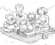 Coloriage famille de quatre enfants fait un picnic